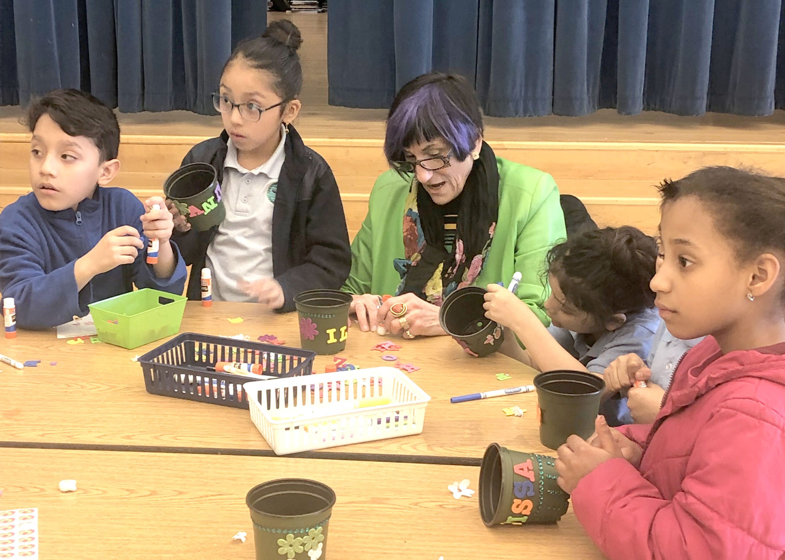 Read more about the article Congresswoman Visits After School in New Haven