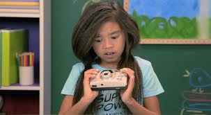 You are currently viewing Kids React to Old Cameras